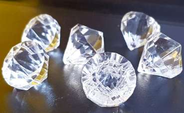 10 Diamanten aus Acryl