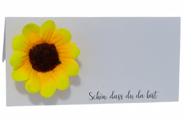 Tischkarten mit einer kleinen Sonnenblume und dem Spruch "schön, dass du da bist" - 2